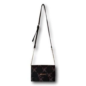NWOT Betsey Johnson Floral Quilted Crossbody Bag With Gold Chain Strap Wallet